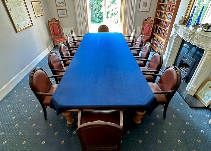 The Beeches - Entire Mansion Villa Bristol