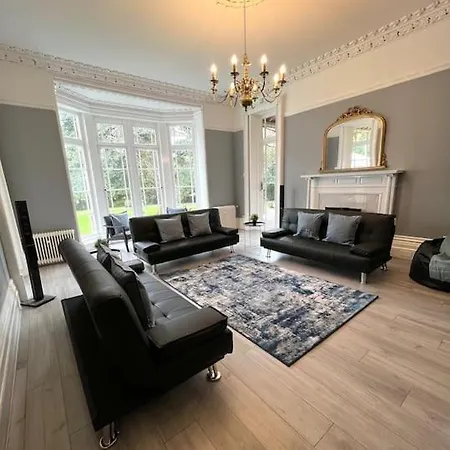 Villa The Beeches - Entire Mansion