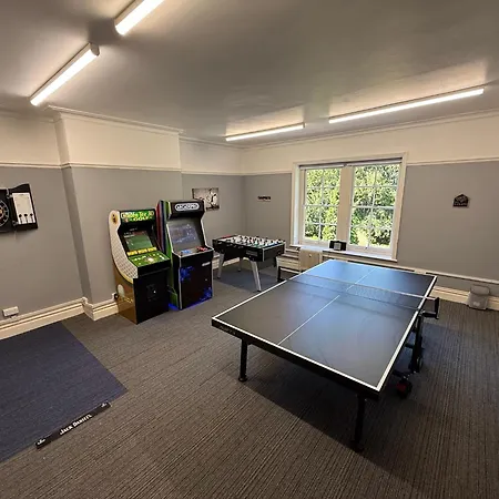 The Beeches - Entire Mansion Villa Bristol