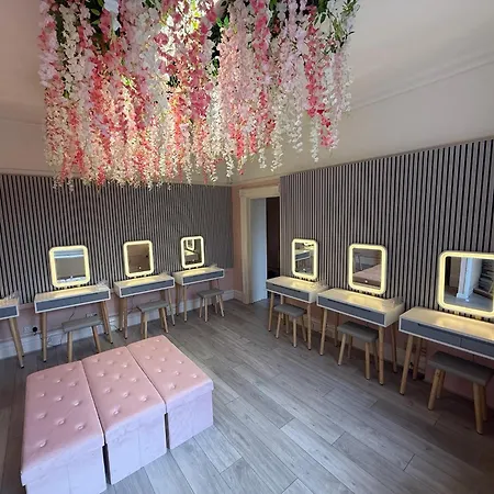 The Beeches - Entire Mansion Bristol